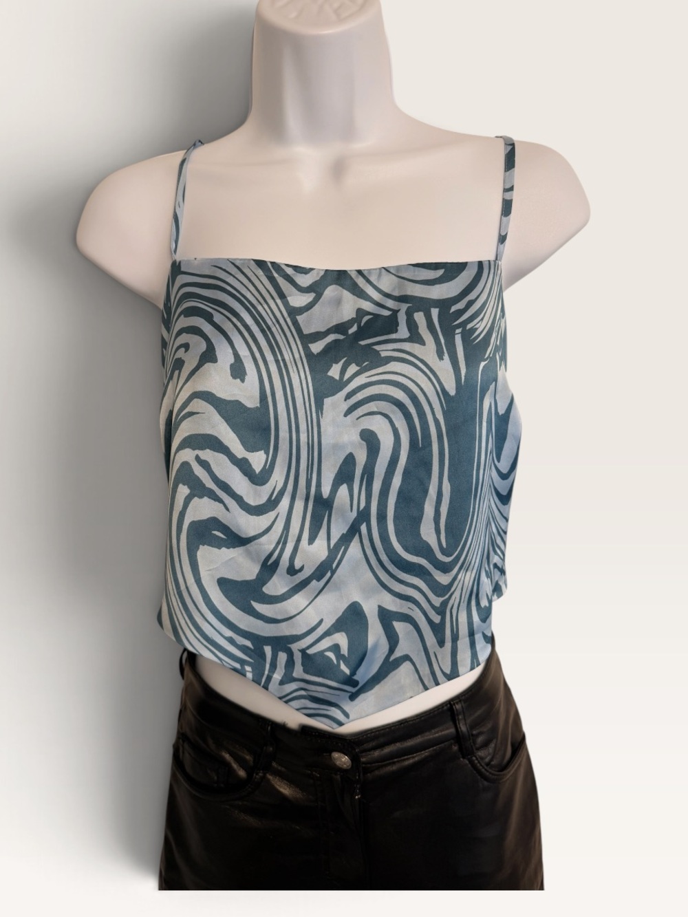 Stradivarius Spiral Print Square Neck Cami Tank Top - Light Blue Retro Tie Back